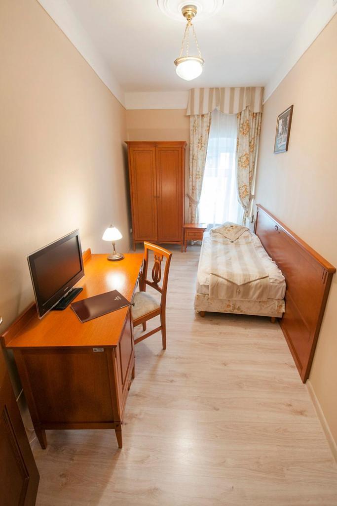 Zdroj Wojciech Aparthotel Ladek-Zdroj Exterior photo